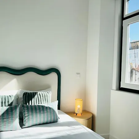 Апартаменти Ata Chic Flats Executive *