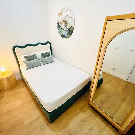 Ata Chic Flats Executive *