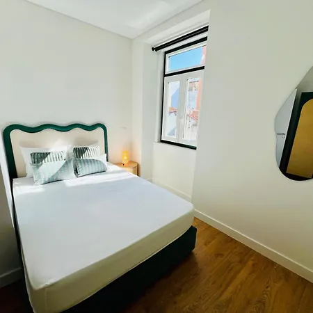 Ata Chic Flats Executive *